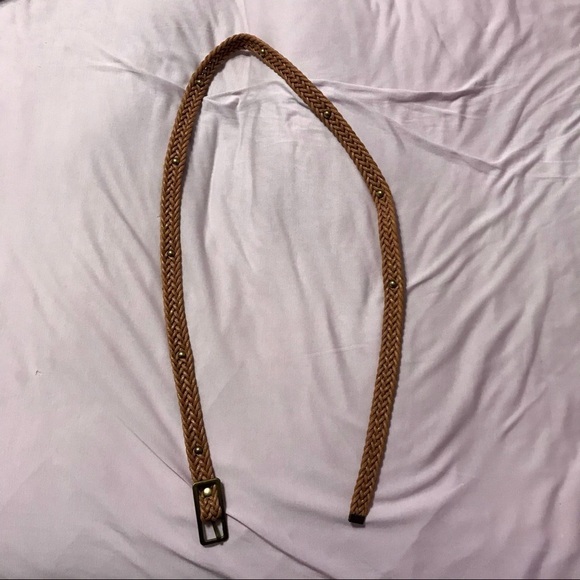 Brown woven belt with embellishments - Picture 1 of 3